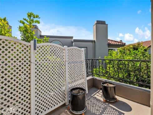 19373  Peachtree  , Huntington Beach, CA