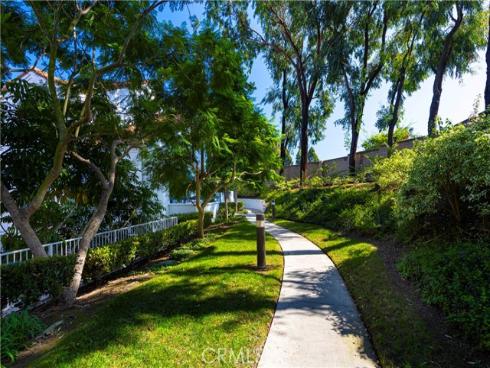 19561  Pompano  106 , Huntington Beach, CA