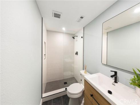 19561  Pompano  106 , Huntington Beach, CA