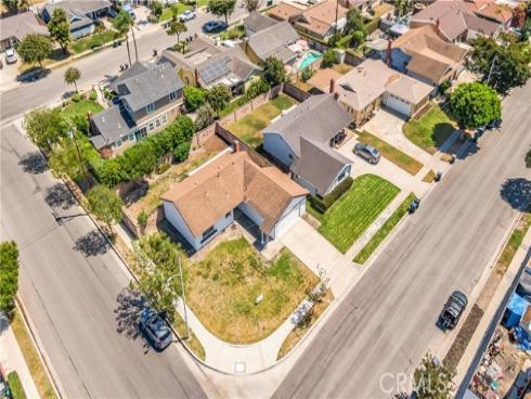 16102  Ballad   Lane, Huntington Beach, CA