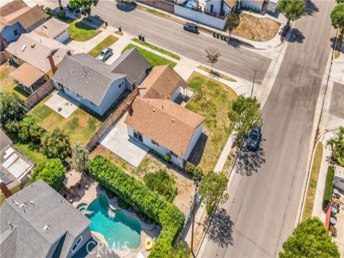 16102  Ballad   Lane, Huntington Beach, CA