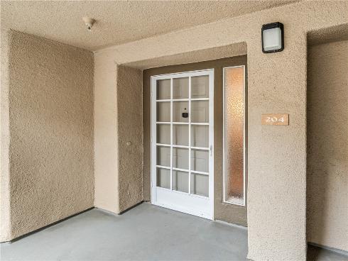 430 Lake 204 Street, Huntington Beach, CA