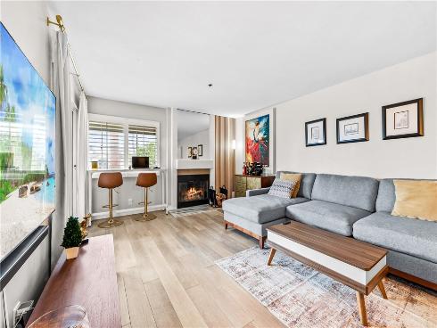 430 Lake 204 Street, Huntington Beach, CA