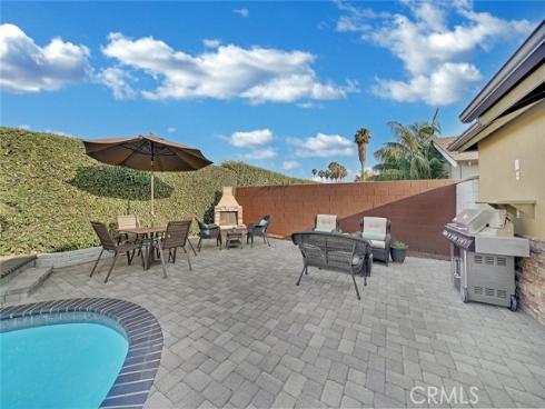21382  Lemontree  , Huntington Beach, CA