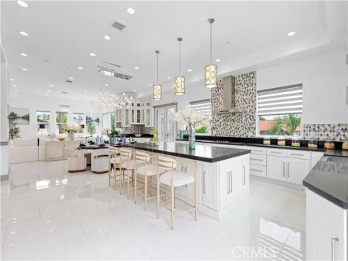 7702  Alberta  , Huntington Beach, CA