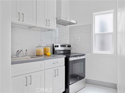 7702  Alberta  , Huntington Beach, CA