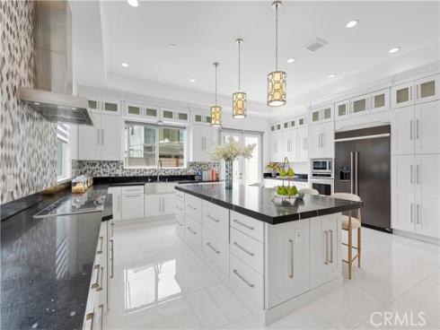 7702  Alberta  , Huntington Beach, CA