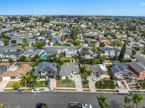 8291  Polk Circle  , Huntington Beach, CA