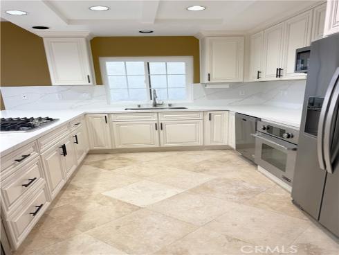 304  18th  , Huntington Beach, CA