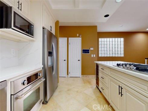 304  18th  , Huntington Beach, CA