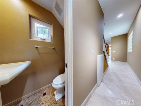 304  18th  , Huntington Beach, CA