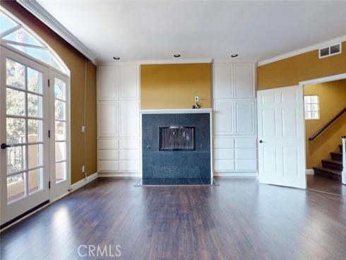 304  18th  , Huntington Beach, CA