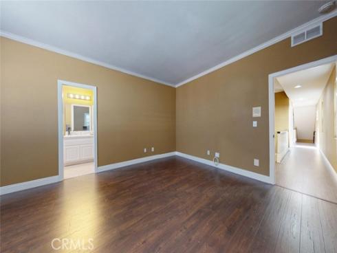 304  18th  , Huntington Beach, CA