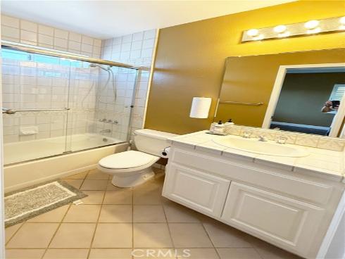 304  18th  , Huntington Beach, CA