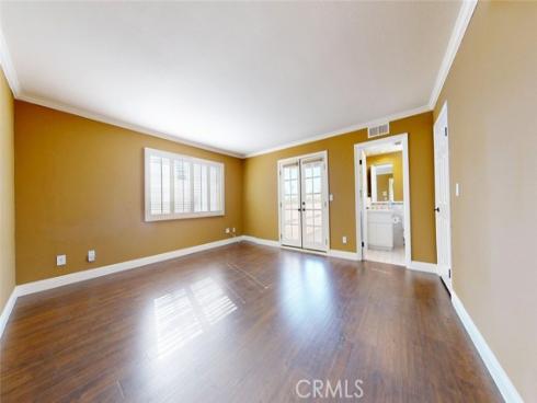 304  18th  , Huntington Beach, CA