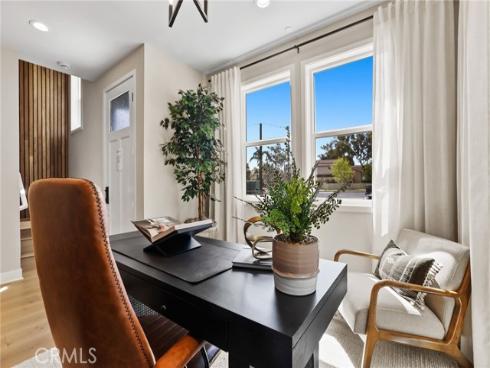 19051  Main  101  Street, Huntington Beach, CA