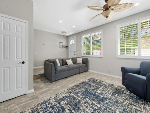 7412 Seabluff 108 Drive, Huntington Beach, CA