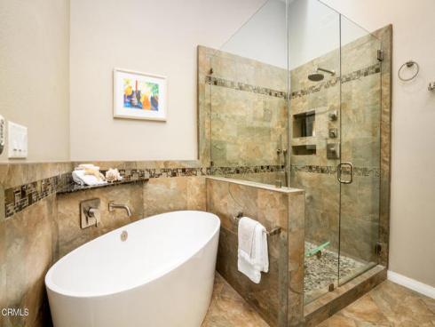 7412 Seabluff 108 Drive, Huntington Beach, CA