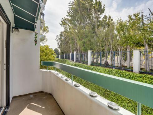 7412 Seabluff 108 Drive, Huntington Beach, CA