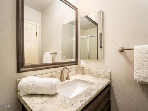 7412 Seabluff 108 Drive, Huntington Beach, CA