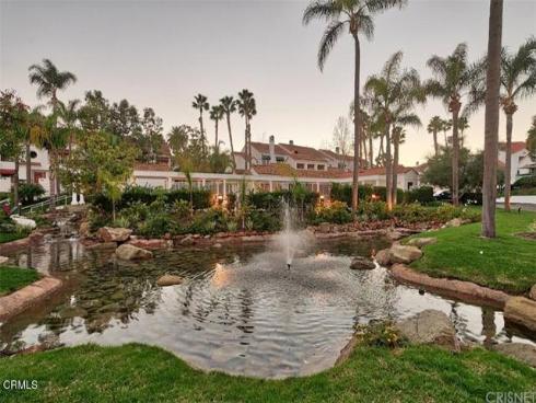 7412 Seabluff 108 Drive, Huntington Beach, CA