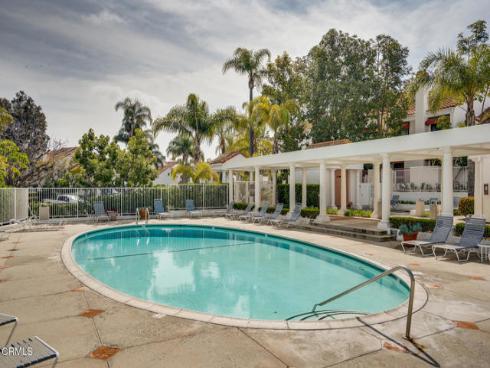 7412 Seabluff 108 Drive, Huntington Beach, CA