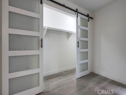 4682  Warner  B102 , Huntington Beach, CA