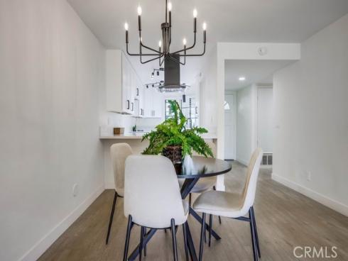 4682  Warner  B102 , Huntington Beach, CA