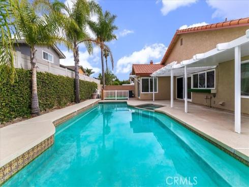 21211  Poston   Lane, Huntington Beach, CA