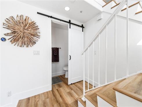 18859  Milos   Circle, Huntington Beach, CA