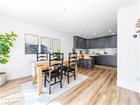 18859  Milos   Circle, Huntington Beach, CA