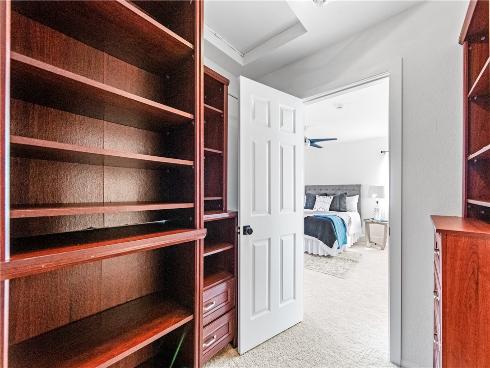 18859  Milos   Circle, Huntington Beach, CA