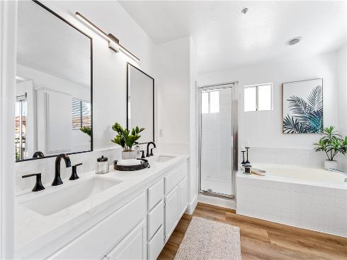 18859  Milos   Circle, Huntington Beach, CA