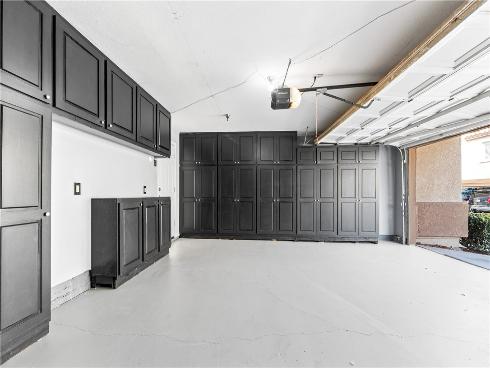 18859  Milos   Circle, Huntington Beach, CA