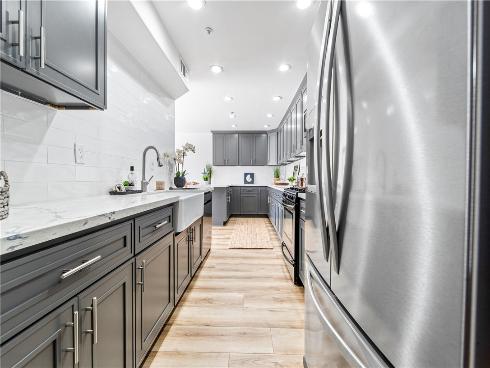 18859  Milos   Circle, Huntington Beach, CA