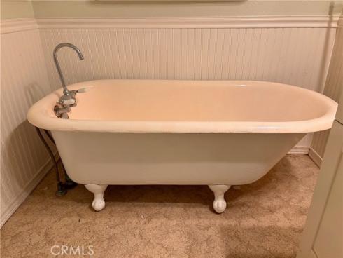 228  12th  1113 Olive Av  Street, Huntington Beach, CA