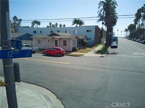228  12th  1113 Olive Av  Street, Huntington Beach, CA