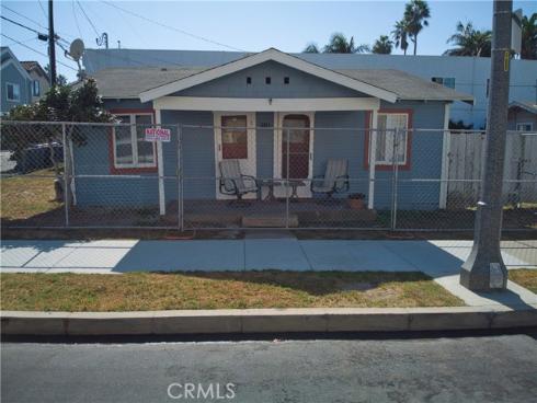 1111 Olive A & B Avenue, Huntington Beach, CA
