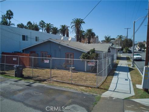 1111 Olive A & B Avenue, Huntington Beach, CA