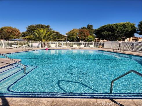 4861  Lago  206 , Huntington Beach, CA