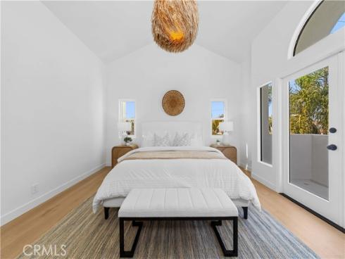 204  Lincoln Ave  , Huntington Beach, CA