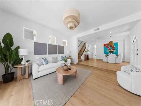 204  Lincoln Ave  , Huntington Beach, CA