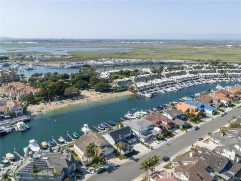 3299  Tempe Drive  , Huntington Beach, CA