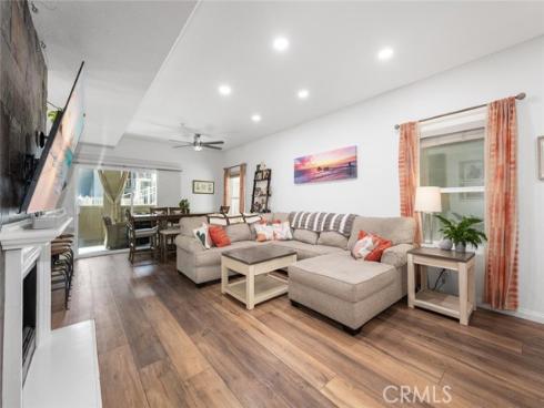 1516  Pacific Coast  101 , Huntington Beach, CA