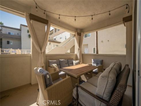 1516  Pacific Coast  101 , Huntington Beach, CA