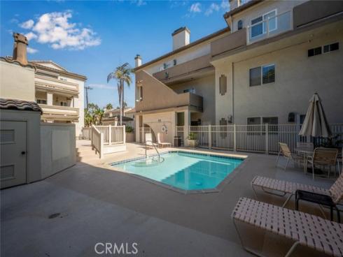 1516  Pacific Coast  101 , Huntington Beach, CA