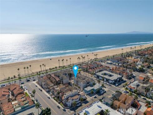 1516  Pacific Coast  101 , Huntington Beach, CA