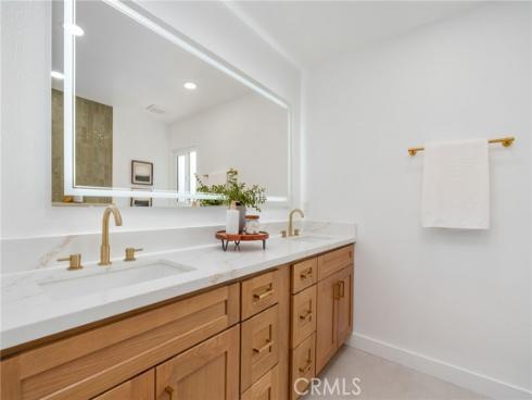 8171  Holland   Drive, Huntington Beach, CA