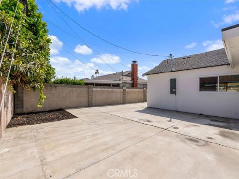 8171  Holland   Drive, Huntington Beach, CA