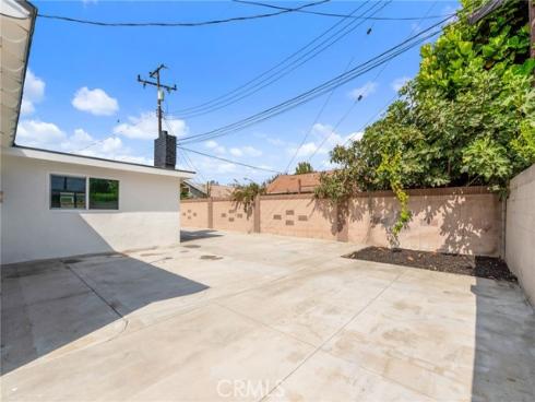 8171  Holland   Drive, Huntington Beach, CA